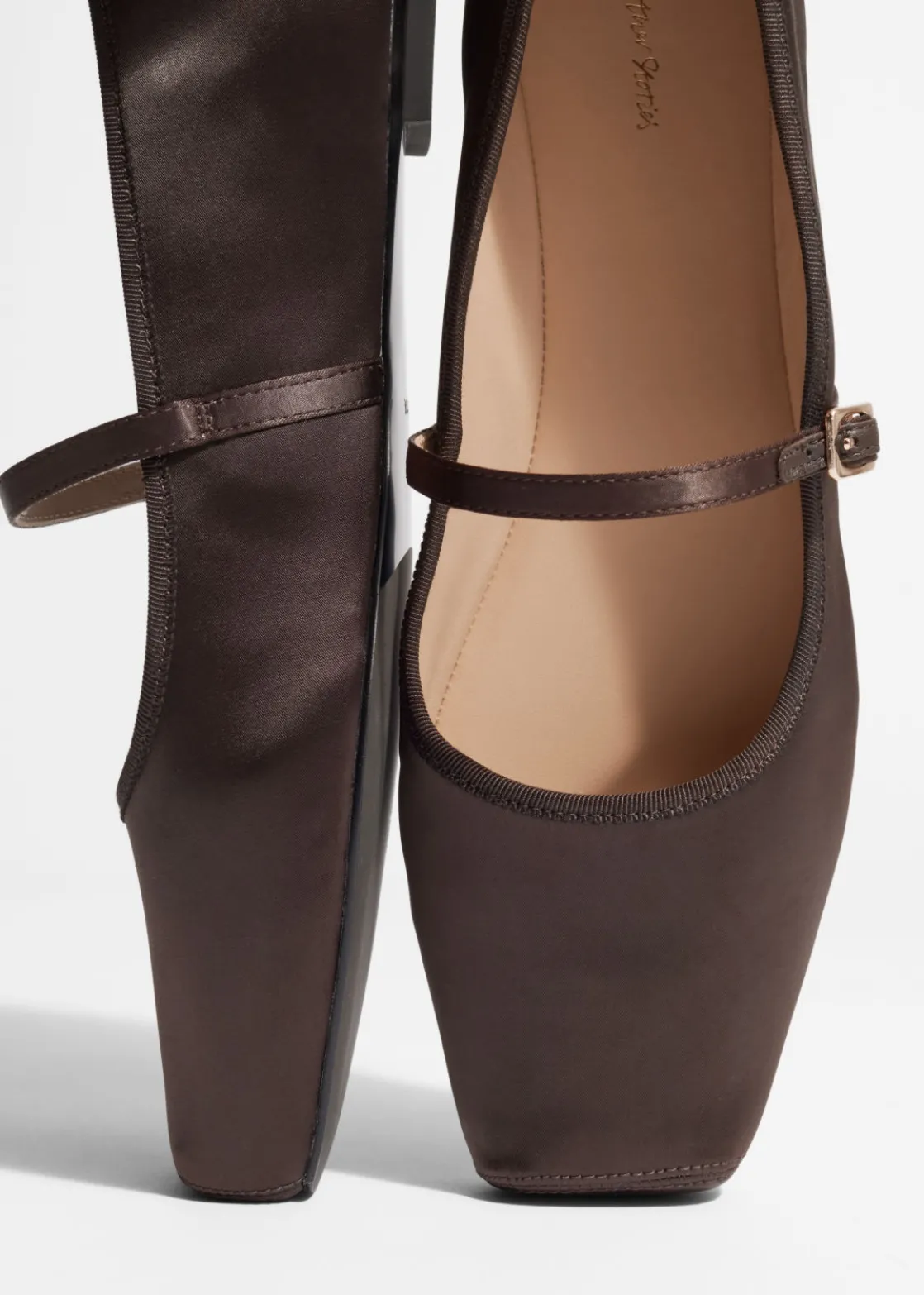 Square-Toe Ballet Flats