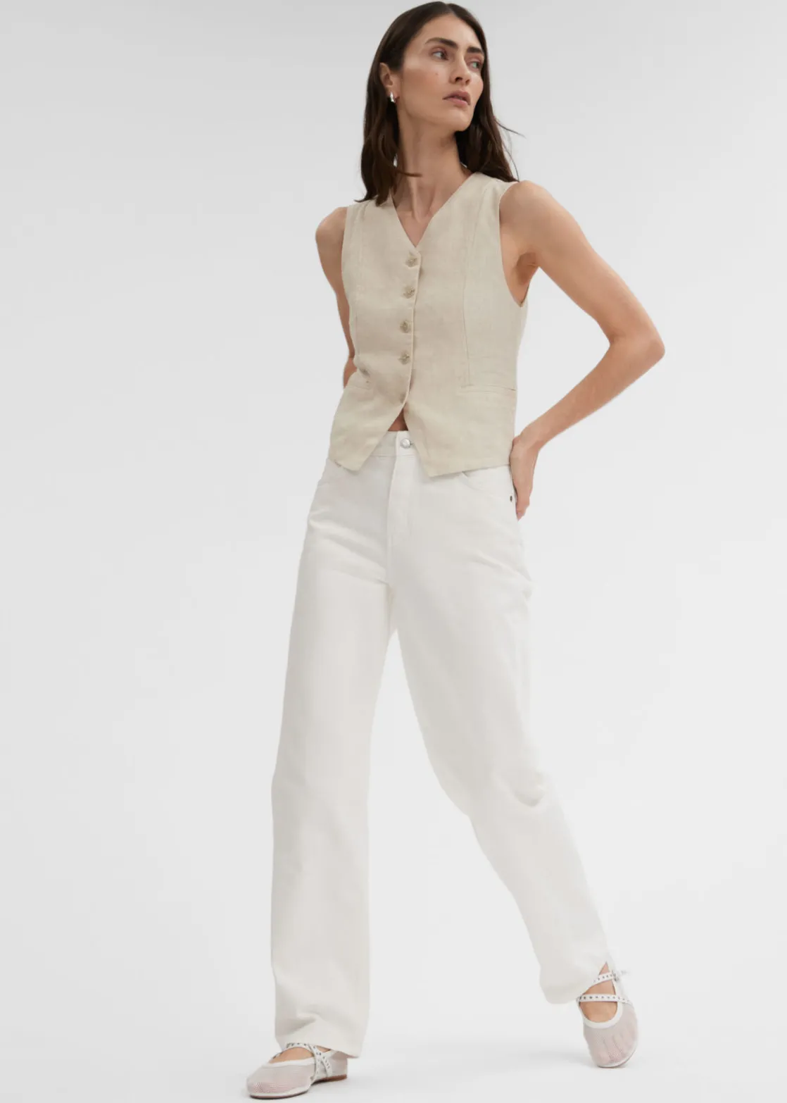 Relaxed Tapered Jeans