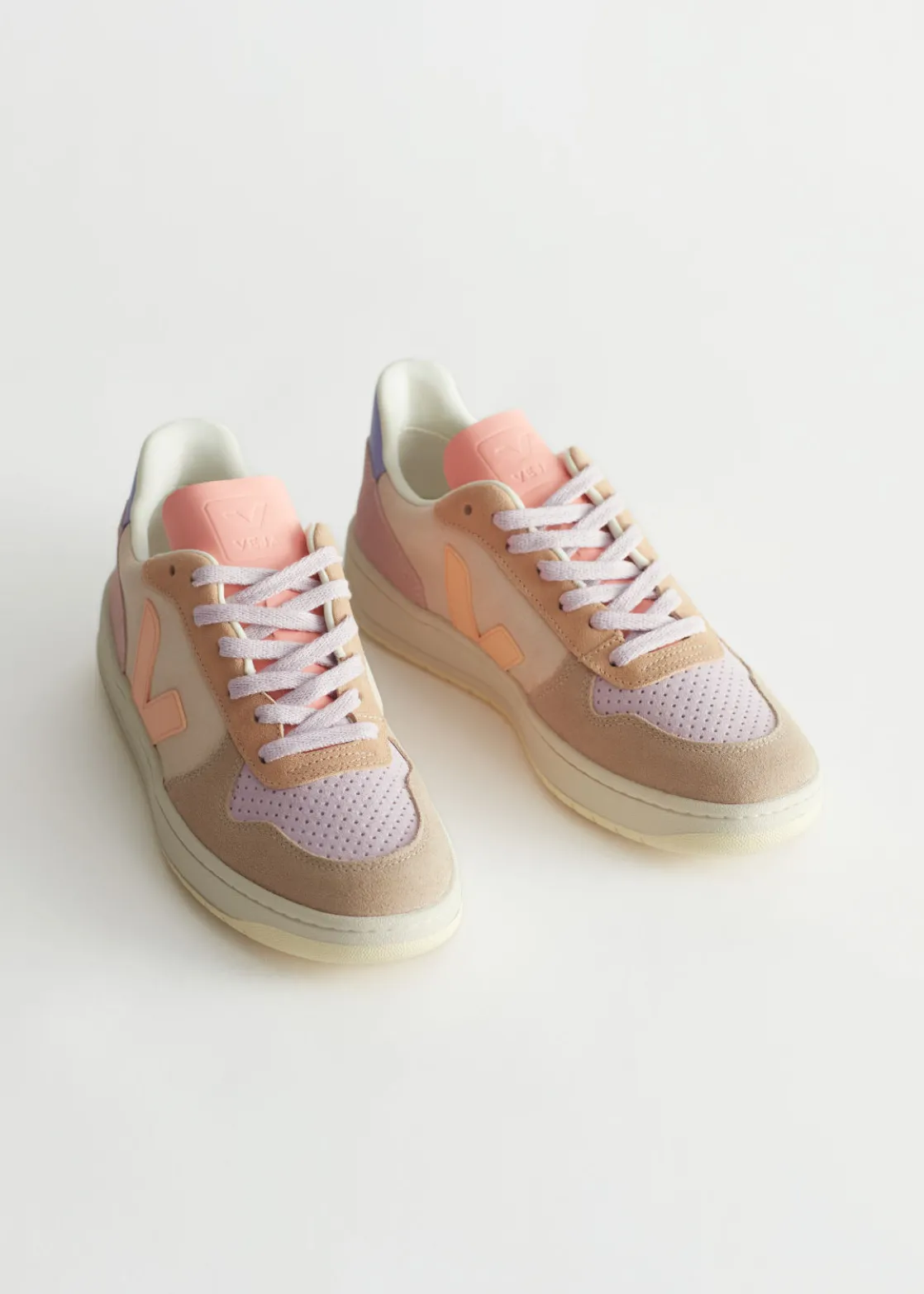 Veja V-10 Sneakers